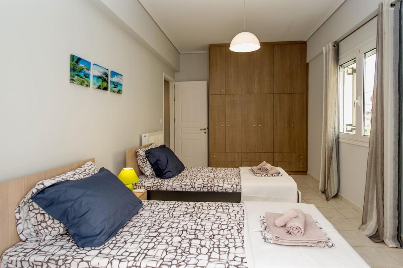 Thano'S Stylish Flat Just 150M To The Beach Faraí Eksteriør bilde